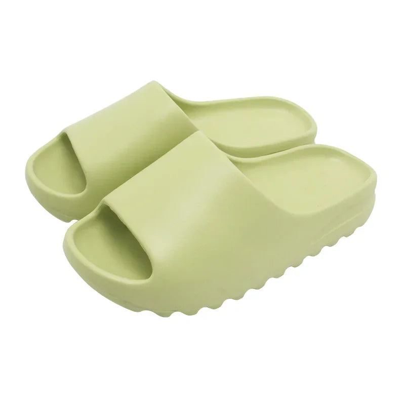 Brand High Quality Super Soft EVA Sole Summer Slippers for Men Bathroom Slippers Home Slides Couple Beach Sandals Male Slipper